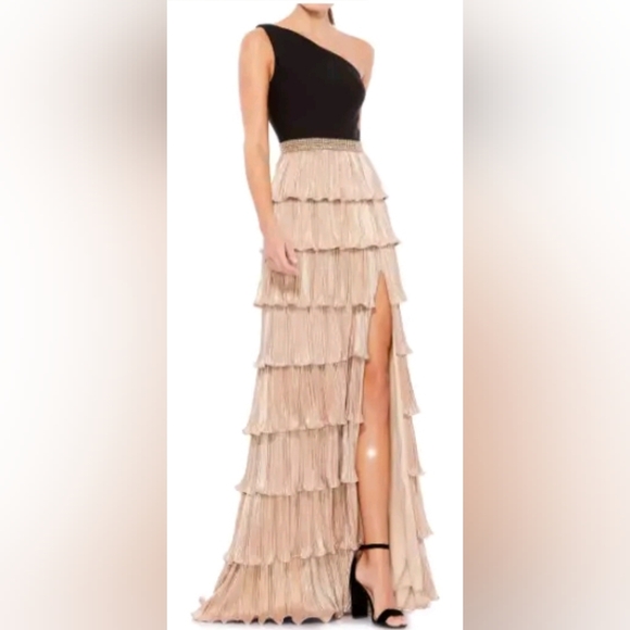 Mac Dugga Ieena Metallic One Shoulder Ruffle Tiered Gown Black Gold Sz 4 NWT - Picture 2 of 13
